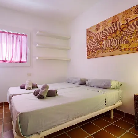 Lucila Villa Corralejo