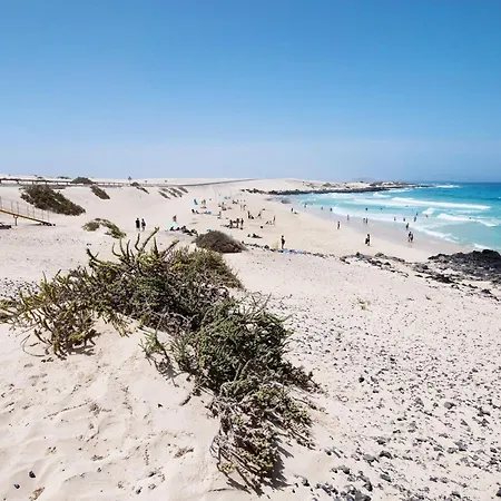 Lucila Villa Corralejo